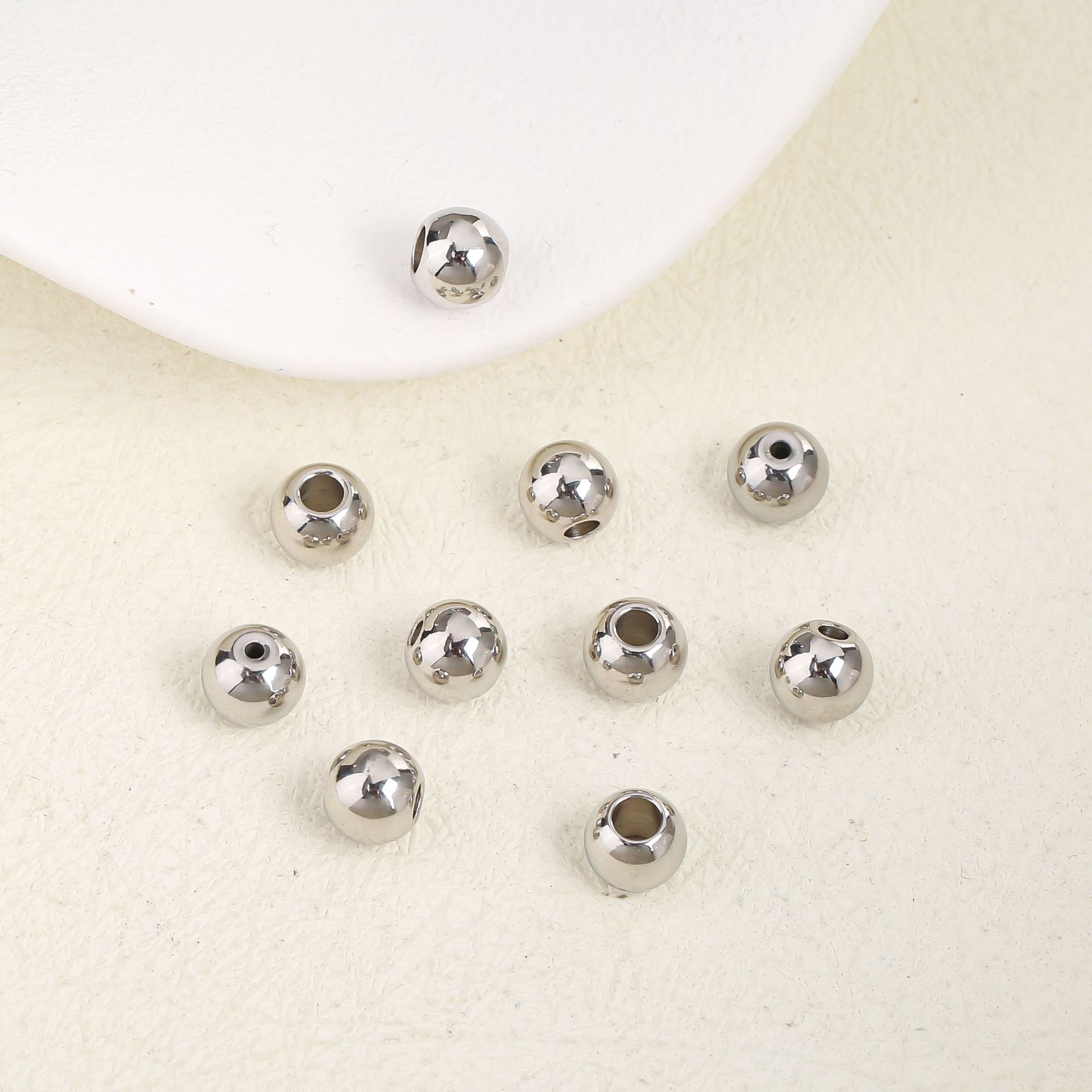 DIY Stainless Steel Beads Perforated Beads Loose Beads Solid Smooth Beads Round Beads Beaded through Hole Beads Bracelet Necklace Accessories