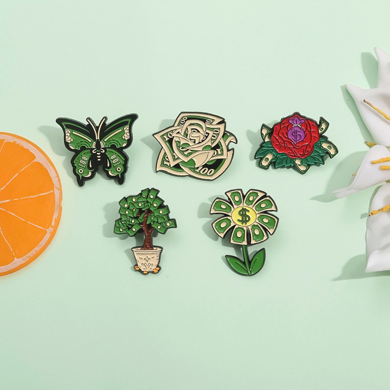 All Seasons Season Unisex Gender Plating Design Cute Funny Pin Cartoon Skull Alloy Plating Unisex Brooches