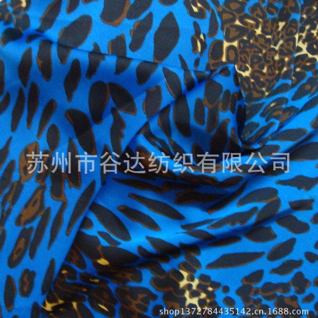 弹力缎面雪纺豹纹印花50D*50D+20D/SP