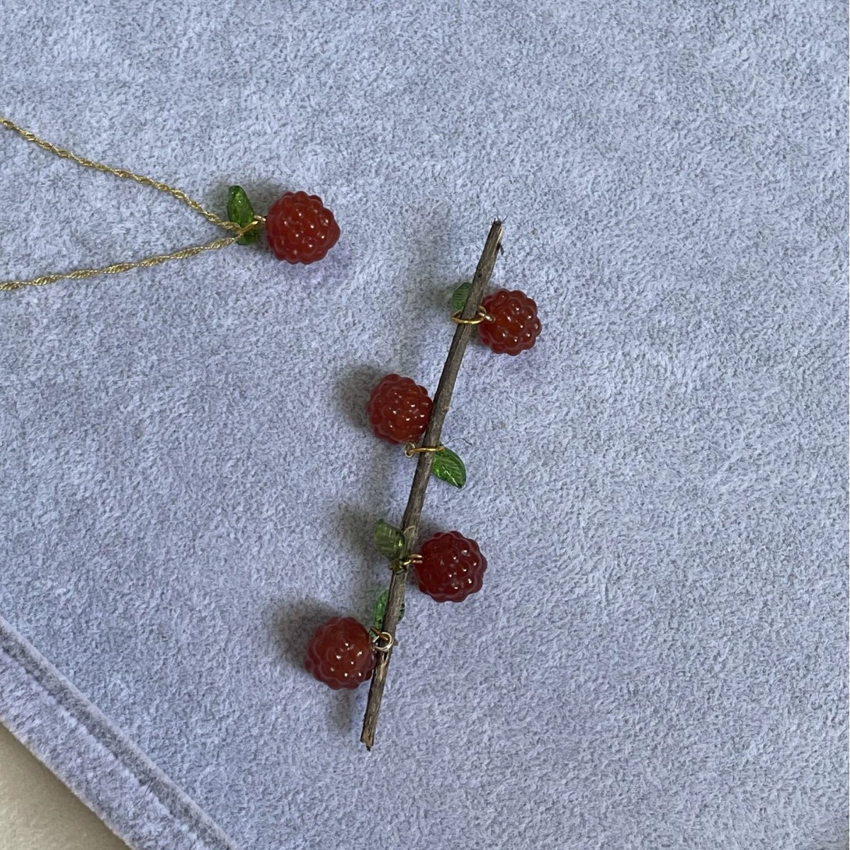 Оникс вырезанная клубника, акриловый подвес, браслет, аксессуар, handmade