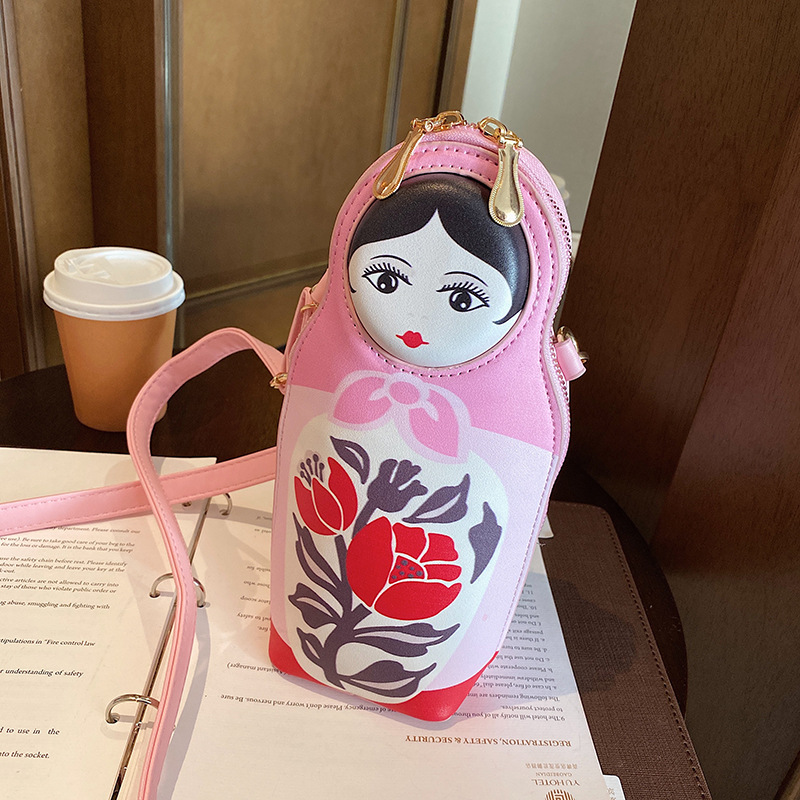 European And American Retro Women's Single Shoulder Bag, New Fashion Creative Quirky Personality Spray-Painted 3D Doll_voghion.com