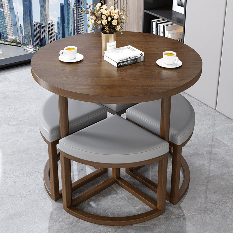 Taburete de cuero gris + mesa de nuez