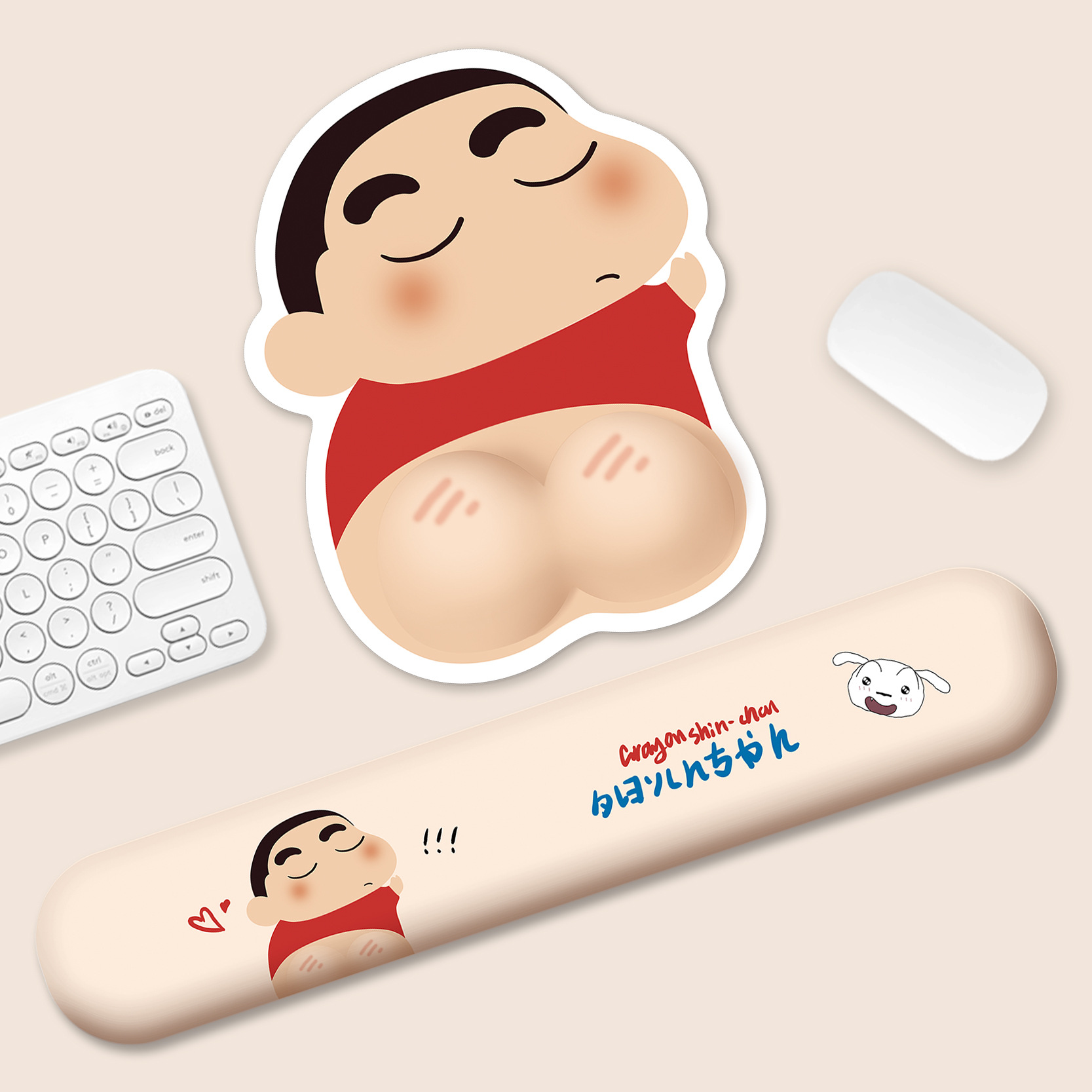 눈을 감고 있는 샤오신 [마우스 패드 + 키보드 트레이]