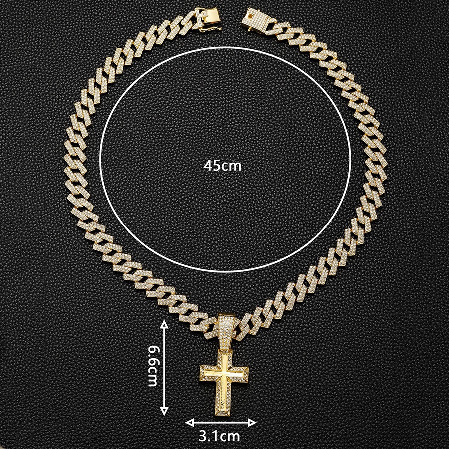 Europa y los Estados Unidos de venta caliente crucifijo de aleación colgante collar de hombre transfronterizo personalidad europea y americana collar de moda minimalista