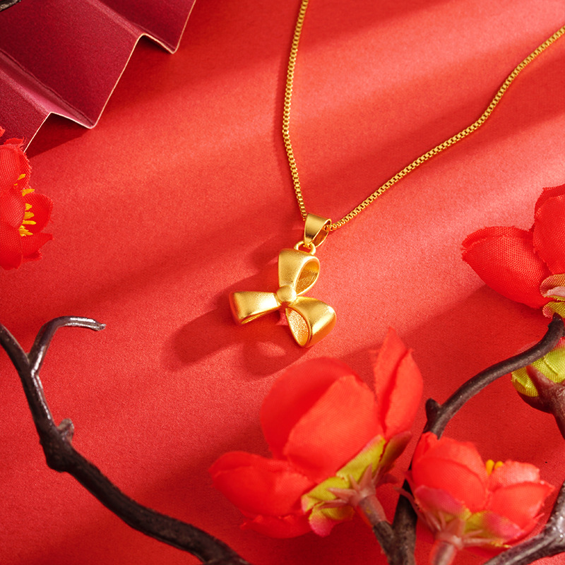 Vietnam trébol de oro arco colgante linda chica todo partido accesorios adornos en vivo caliente Yiwu suministro