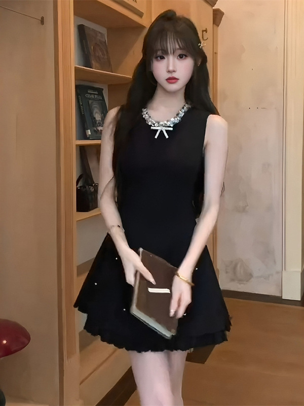 法式富家千金重工亮片圆领无袖连衣裙女夏季收腰显瘦黑色a字短裙|undefined