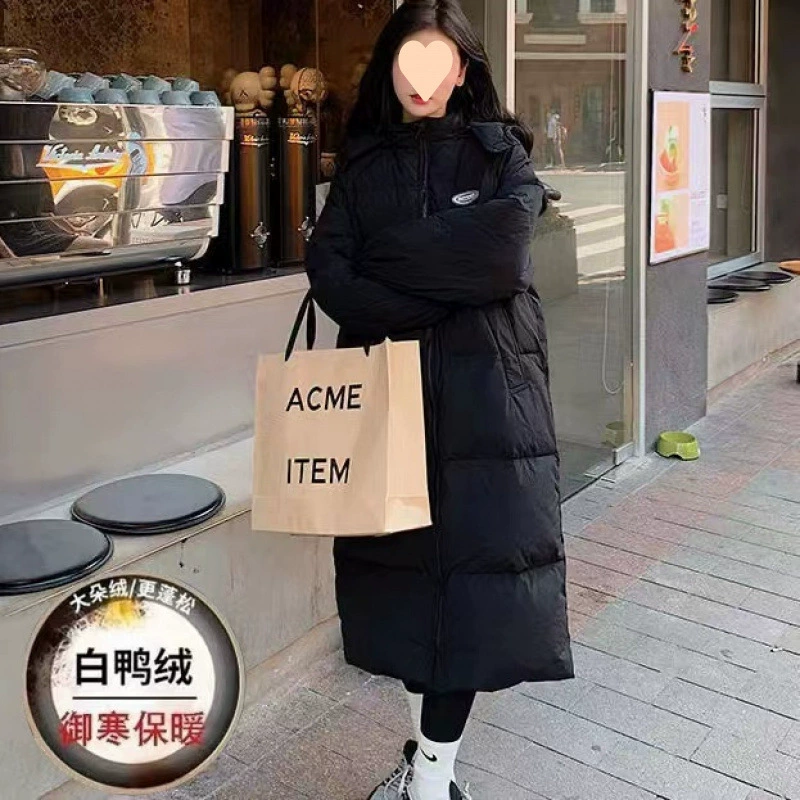Белая пуховая куртка женская длинная до колен 2025 зима новая корейский стиль свободная утепленная маленькая черная куртка