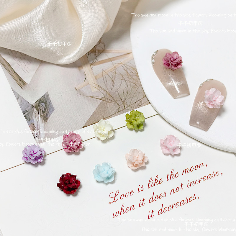 Small Tie-Dye Hydrangea Nail Art Decorations, Dried Rose Resin Soft Glue Flowers, DIY Earrings, Wearable Nail Accessories