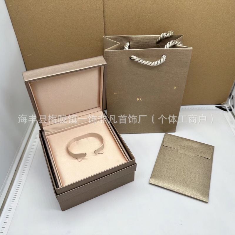 Fanjia 四つ葉のクローバー包装 Ti Jia ギフトボックス Aijia H ギフトボックス包装ライト高級ハイエンドベスト推奨ギフトセット|undefined