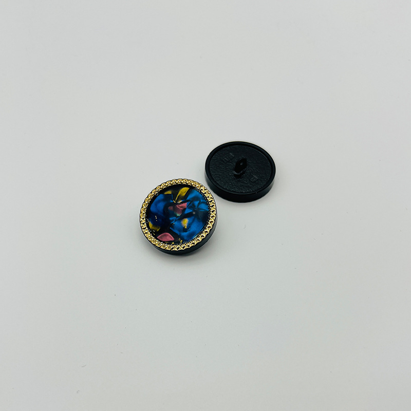 金属纽扣993935.jpg