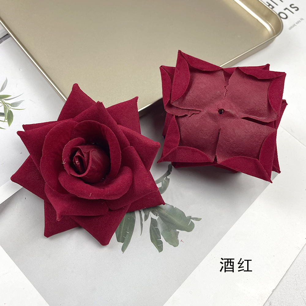 네모난 로즈-버건디