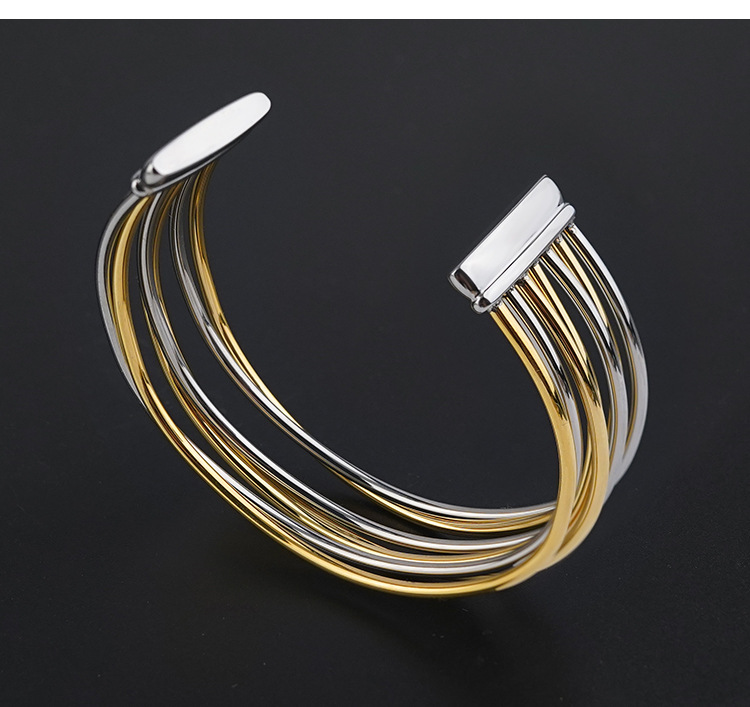 Simple Style Cool Style C Shape Stainless Steel Plating Bangle display picture 4