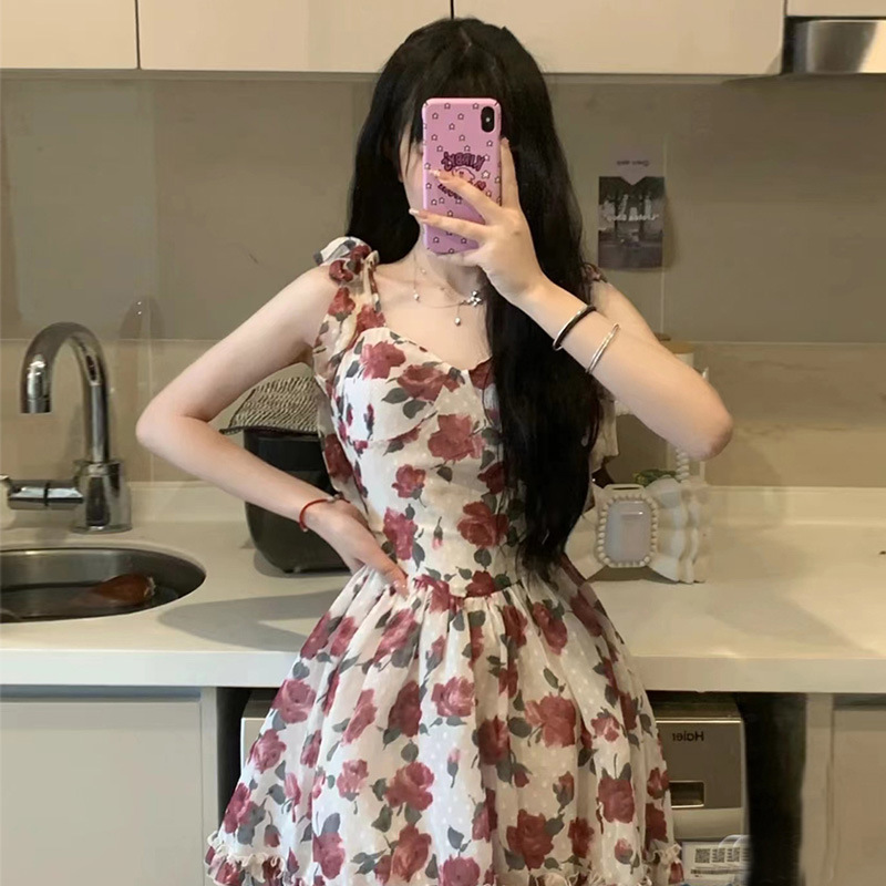 Floral strap dress red tea rose ~ summer new pure romantic slimming rose sleeveless dress