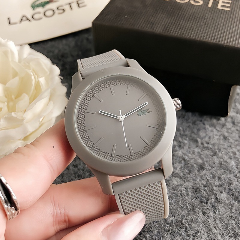 Watches Korea 2026 New Products Cheap Silicone Women's Watches Junior High School Students' Watches Boys' European Wristwatches Original Logo Watches