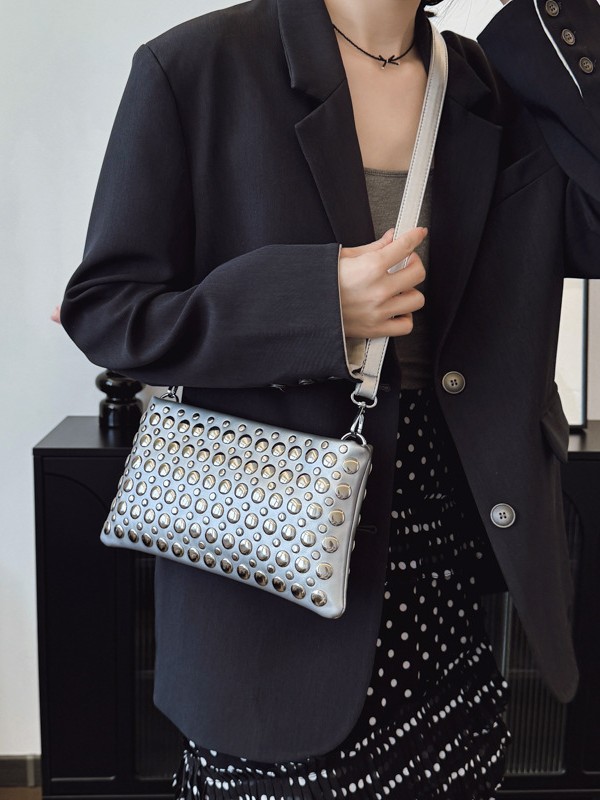 Comercio exterior transfronterizo al por mayor remache retro pequeño cuadrado bolsa 2025 nueva moda de nicho bolso de mensajero de hombro de todo fósforo