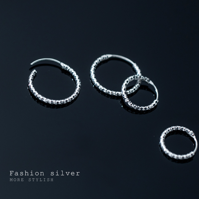 Eloch S925 Silver Car Flower Star Earbins coreano personalidad básica simple joyas para los oídos G9153