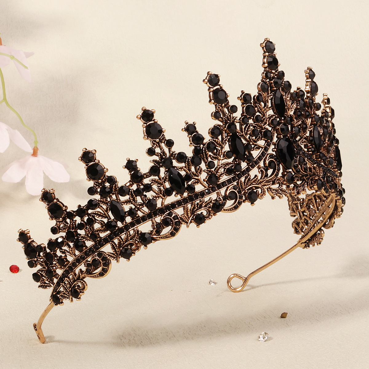240g Weight Crown Hair Accessories Type Rhinestones, Pearl Inlay Material 1 Piece Quantity Wedding, Party Occasion Alloy Material Halloween Festival Crown Pattern Women's Gender Inlay Design Cool Style Style Halloween Cool Style Women's Crown Alloy Inlay Rhinestones Pearl Crown 2
