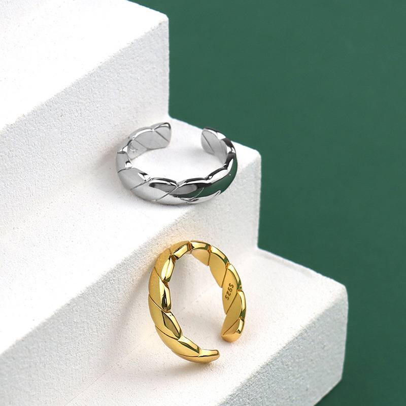 Hip Hop Retro Twist Ring Womens Simple Fashion Ins Cold Style Switchable Index Finger Ring Temperament Wild Hand Jewelrypicture14
