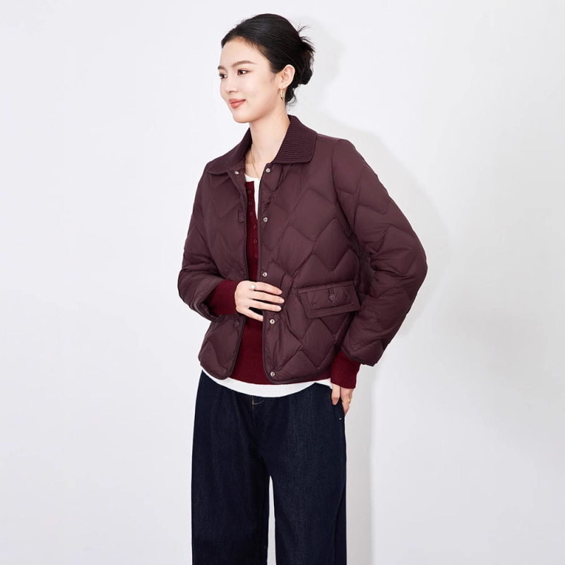 2432304-Elegant Ladylike Style Lapel Stitching Lightweight down Jacket Women's Winter Long-Sleeved Duck down Short Quilted Jacket