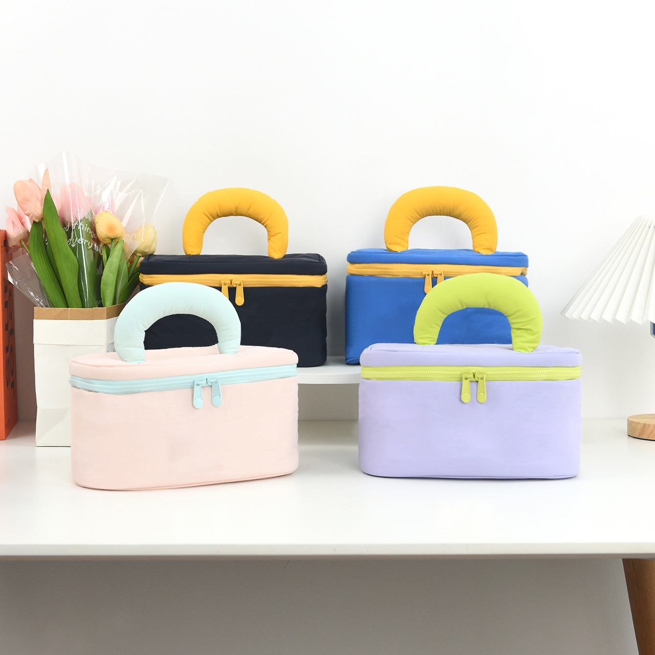 Cosmetic Storage Bag Large Capacity Portable Makeup Case_voghion.com
