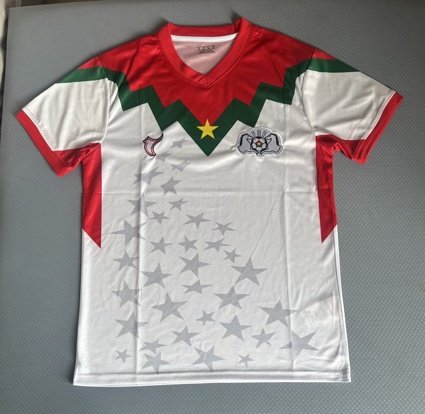 2526 Burkina Faso Blanco