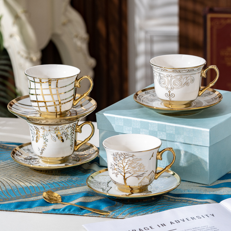 Taza de cerámica galvanizada de estilo europeo, juego simple de taza de café y platillo, taza de té de salón de belleza, taza de té de Oriente Medio transfronterizo, regalo de empresa