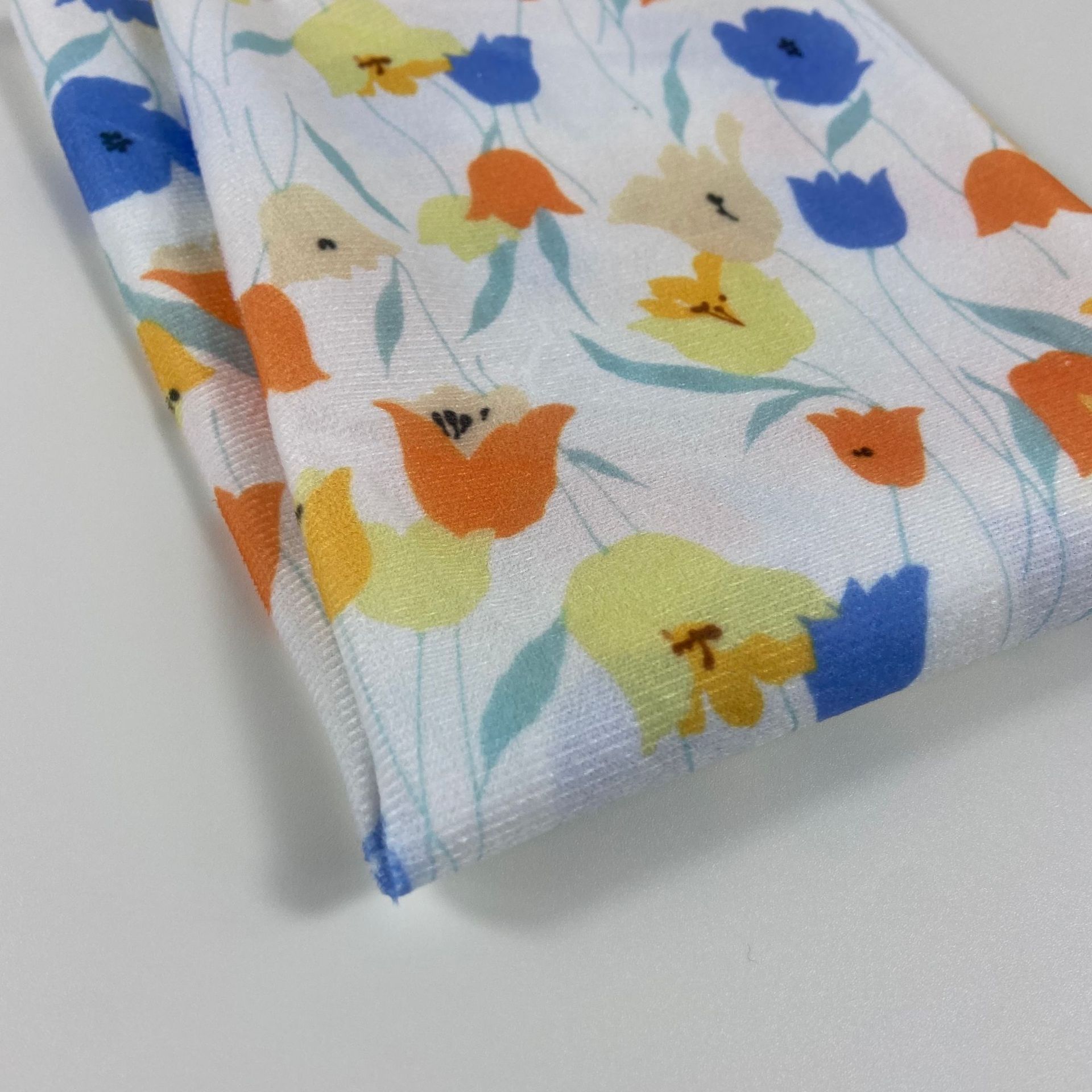 Fábrica al por mayor en stock nueva Corea del Sur ins pequeña silla floral mantel impreso TELA ESCOCESA decoración hogar paño