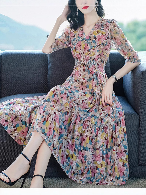 46507 2025年新款减印花桑蚕丝连衣裙新款长款显瘦V领印花连衣裙|undefined