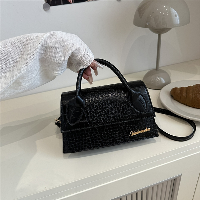 Women's Small Square Shoulder Bag Elegant French Style Crossbody_voghion.com