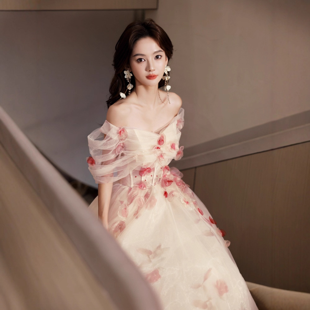 Toast Dress for the Bride, Super Fairy Engagement Evening Dress, Accessible Luxury Niche Classy Princess Dress, Petal Birthday Party Host