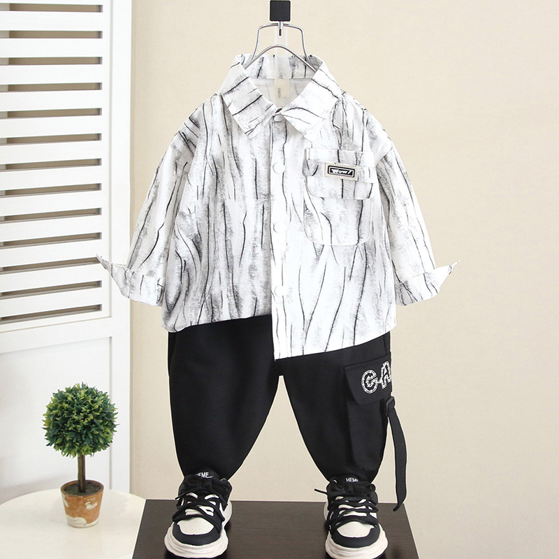 5995 Traje casual de otoño para niños Camisa de manga larga fresca y atractiva de dos piezas 2024 New Boy Spring and Autumn Tide