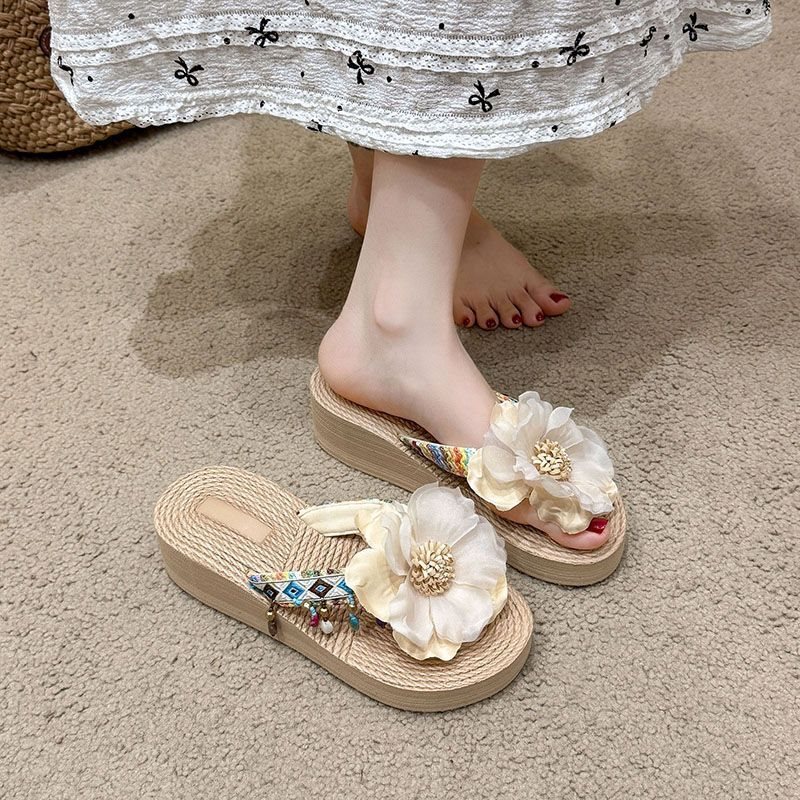 Xishuangbanna Summer New Floral Fairy Style Travel Vacation Dai Ethnic Style Beach Flip-Flops for Women