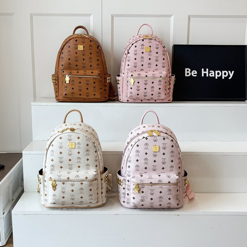 可爱双肩包女2025新款潮小众高级感大学生背包百搭大容量书包