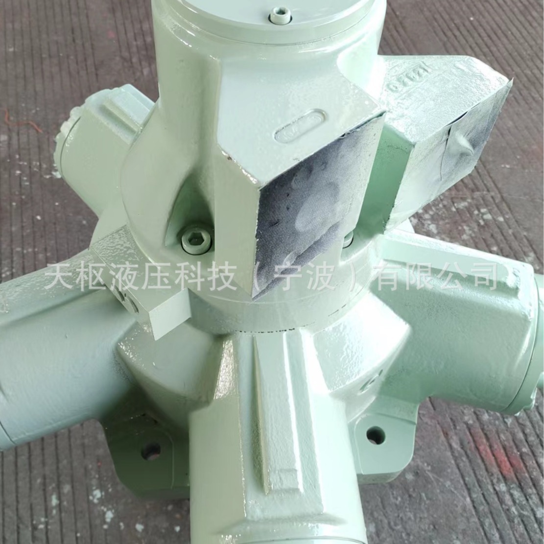 STFD200-3100-1000-S72-F02-L01B-C|锚绞机液压马达|全新国产