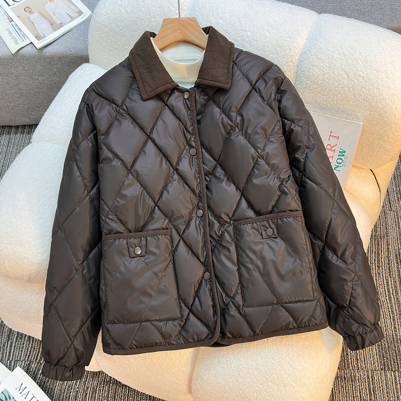 2025 invierno nuevo vestido de algodón de cuadrillas de diamante corto suelto de algodón extranjero universal con solapa coreana chaqueta de mujer sin lavado image 6