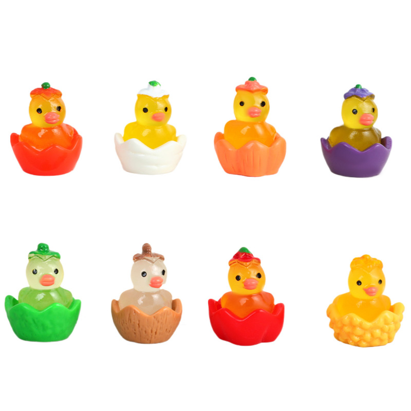 樹脂漫画発光果物と野菜アヒル人形クリエイティブ造園アクセサリー DIY ジュエリーキーアクセサリーミックス卸売|undefined