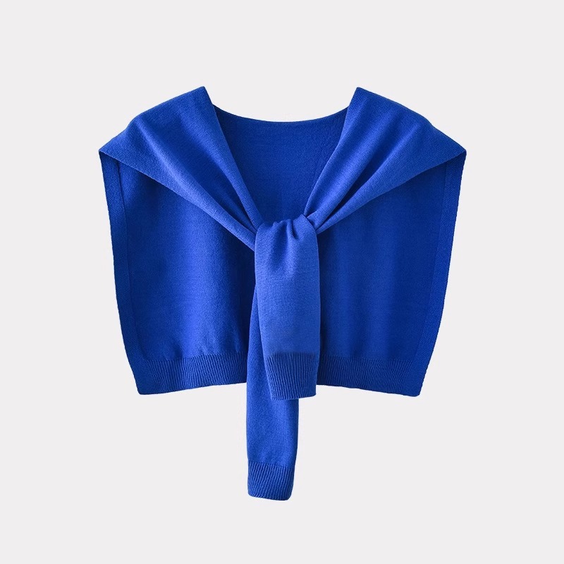 Pequeña capa de punto para mujeres de verano con primavera y otoño nuevo cardigan protector solar hombro delgado capa roja elegante