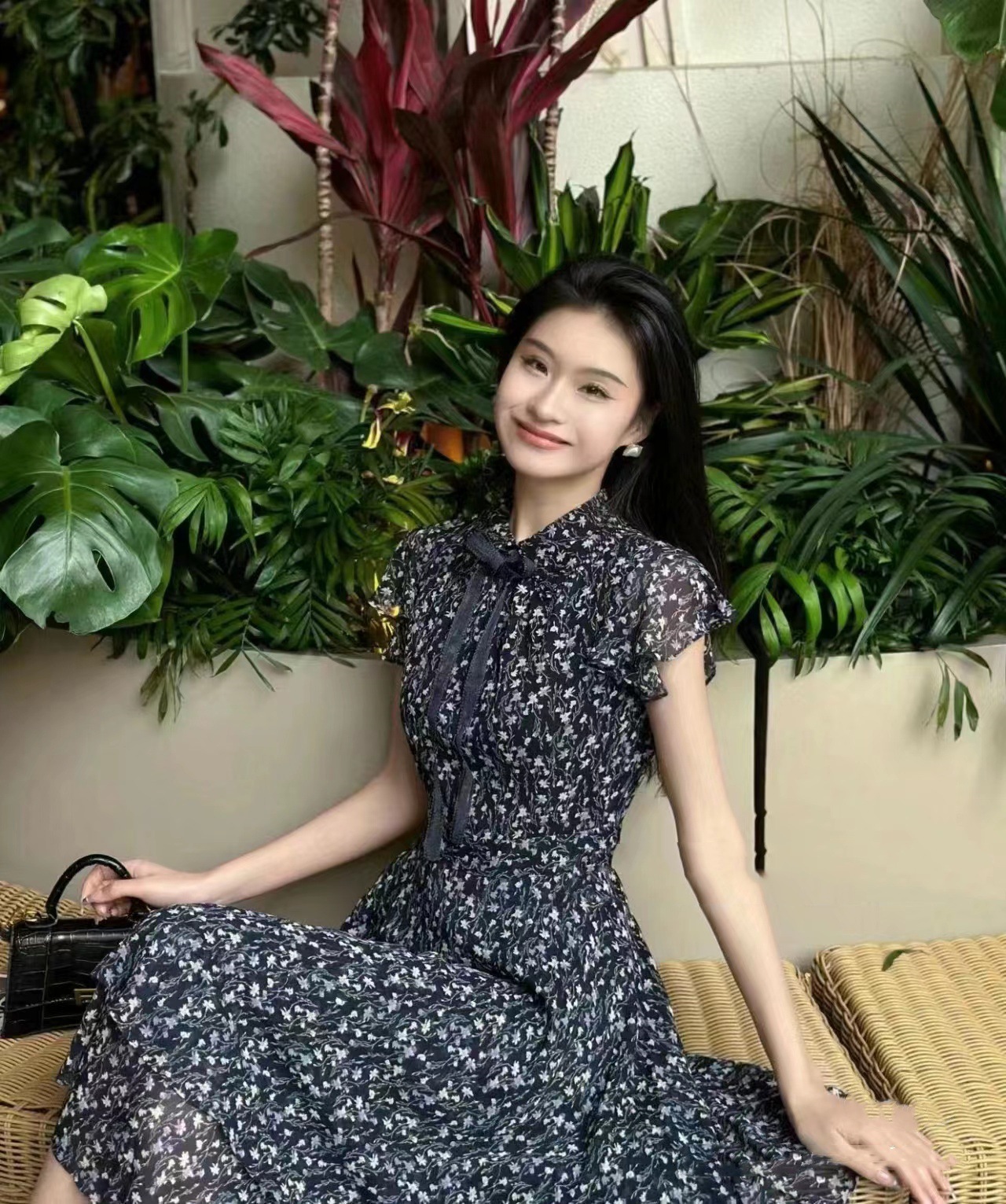 Váy liền thắt eo tay ngắn họa tiết hoa vỡ phong cách ngọt ngào — Màu xanh hải quân-hoa vỡ chi tiết 8