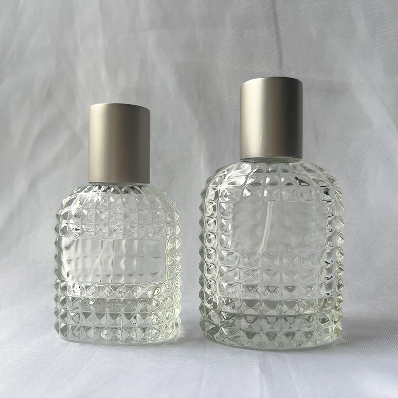 现货B170-30ml50ml 时尚香水喷雾瓶化妆品分装瓶便携式玻璃空瓶子