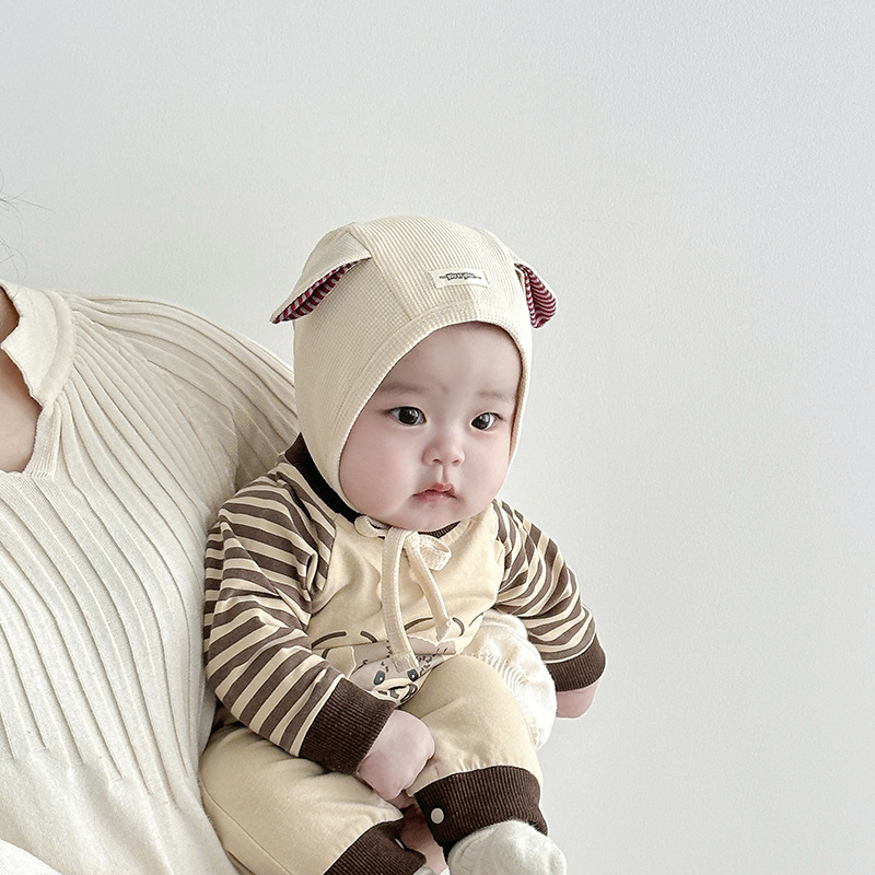 Sombreros para bebés primavera y otoño delgados sombreros de neumáticos para bebés de sexo masculino y femenino adorables pequeños meses de sombreros de corte