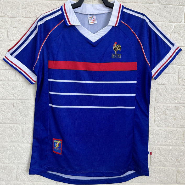 Camiseta de Brasil de manga corta retro 2002 Francia Chelsea Argentina Santas Portugal Camiseta de fútbol AC Milan