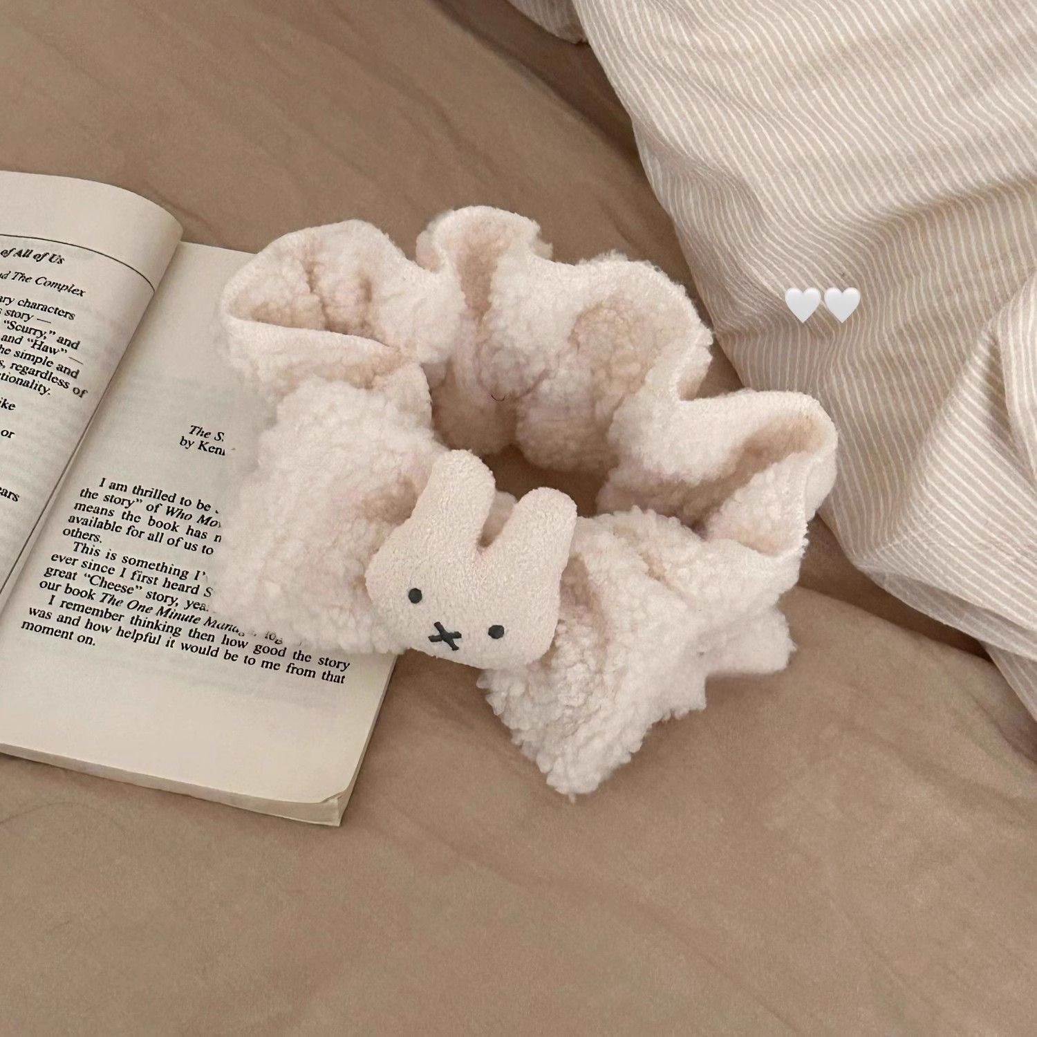 Nuevo producto a juego de color conejo de felpa con cinta para el cabello de felpa, lazo, accesorios para el cabello, máscara facial de estilo lindo de ala ancha, banda para el cabello