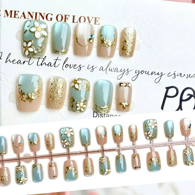 High-End Glass Bead Cat-Eye Floral Gold-Plated Wearable Nails, Gentle Glacier Blue High-End Nail Stickers That Enhance Complexion