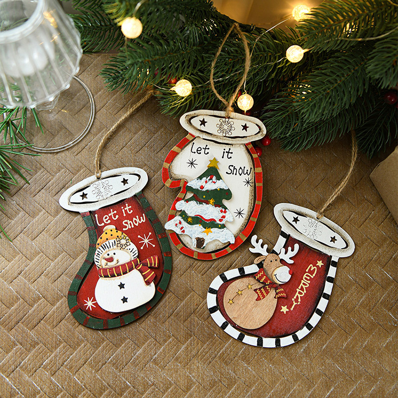 Guantes de Navidad de madera transfronterizos calcetines colgante pintado retro árbol de Navidad alce muñeco de nieve colgante pintado a mano retro