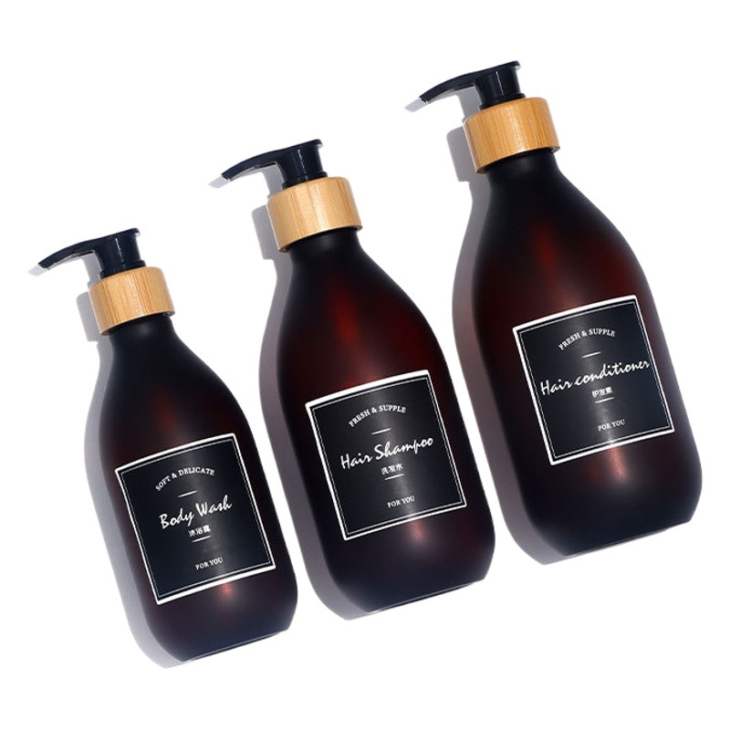 Botella negra de 500ml para desinfectante de manos, botella de loción con cabezal de bomba de madera de bambú de lujo accesible, botella de champú de 300ml