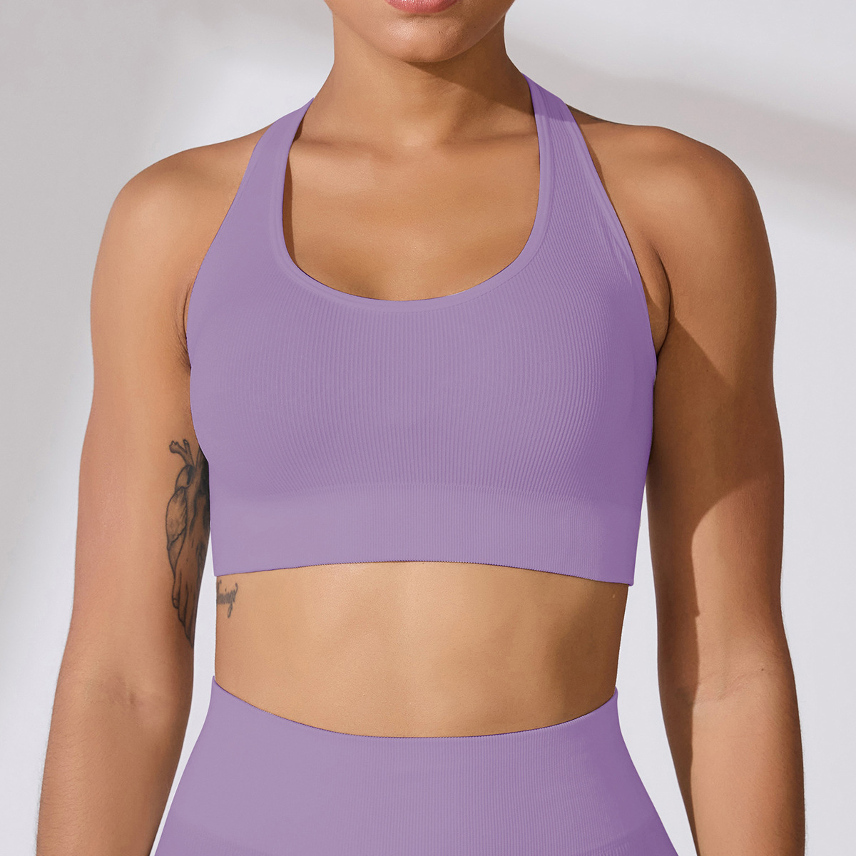 Sujetador deportivo de alta intensidad para mujer, superventas transfronterizo en Europa y América, a prueba de golpes, con espalda hermosa, copas fijas, tipo top de yoga