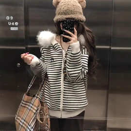 韩系松弛感条纹大毛领连帽针织开衫毛衣女秋冬宽松慵懒风外套上衣