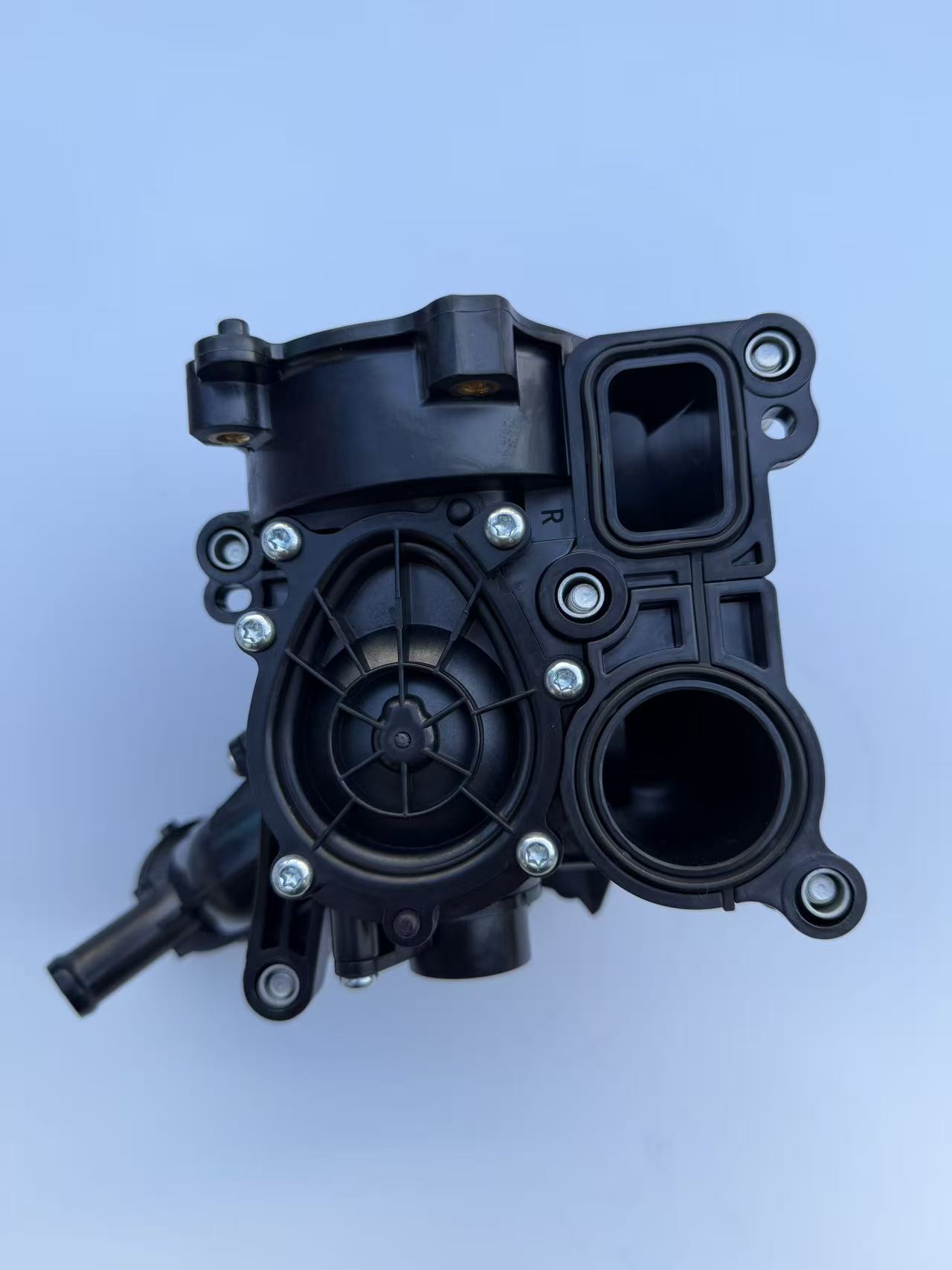 Great Wall Wingle 7 Cannon Haval H6/F5/F7 First Love Big Dog Weipai Vv5 Vv6 Vv7 Thermal Management Module Thermostat