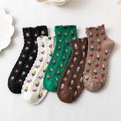 Sweet little floral girl socks for spring and summer, trendy and fashionable, cotton socks inspired by Instagram, popular brand, vlogger style, school style short socks for students.
