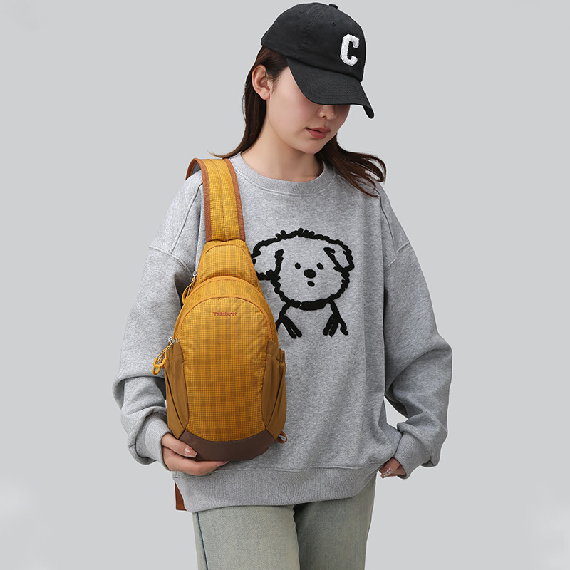 New Fashion Sports Casual Chest Bag Women's Travel Crossbody Bag Large Capacity Waterproof Sports Hiking Mountaineering Bag